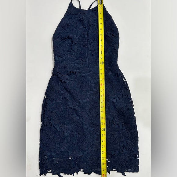 NWT Lauren Nicole What a Doll Dress Navy crochet Floral Lace Halter Mini Dress S - Picture 11 of 12